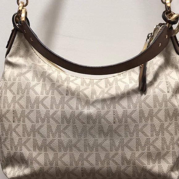 Michael Kors handbag - Picture 2 of 8